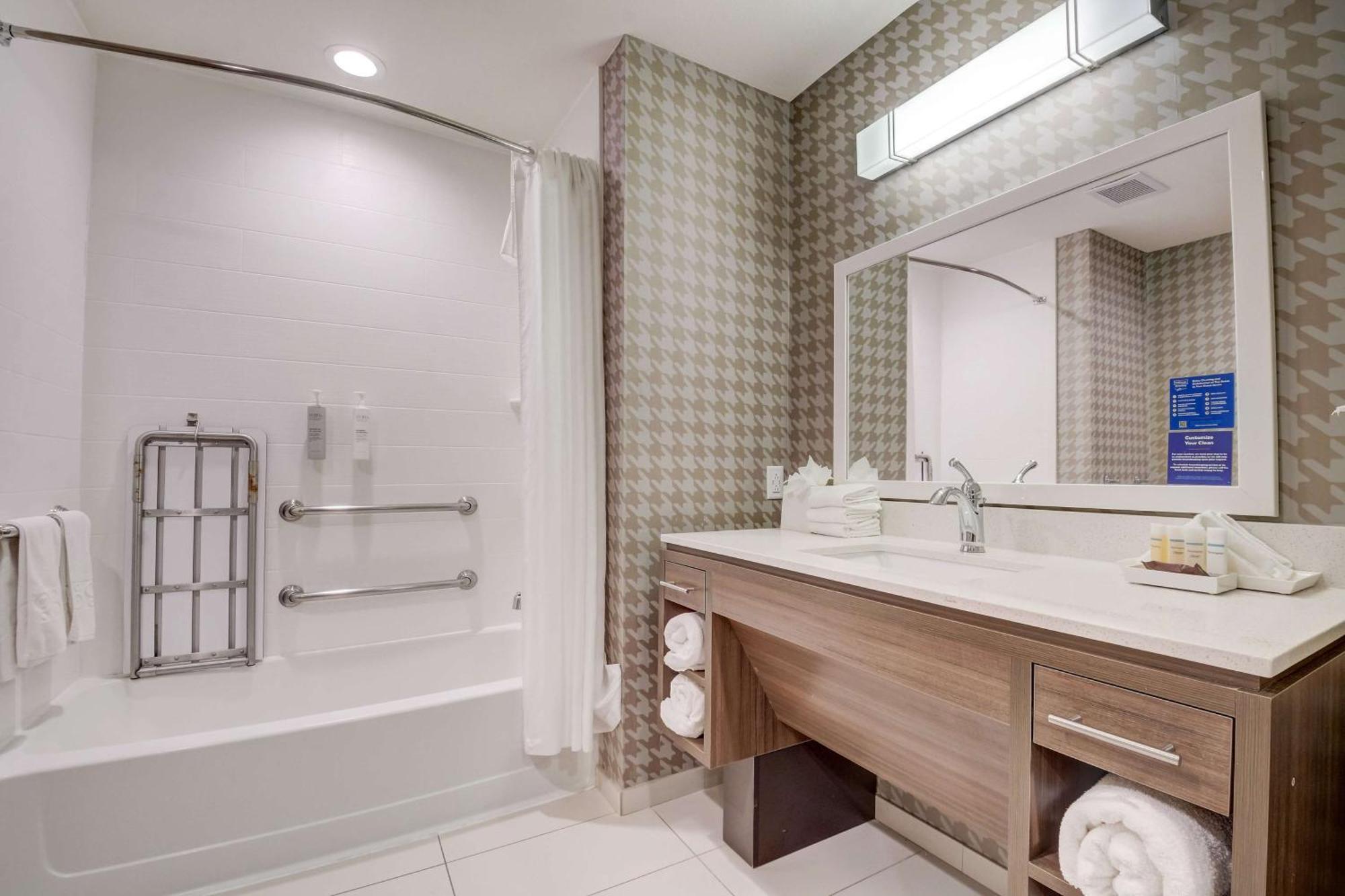 Home 2 Suites By Hilton Indianapolis Northwest Εξωτερικό φωτογραφία